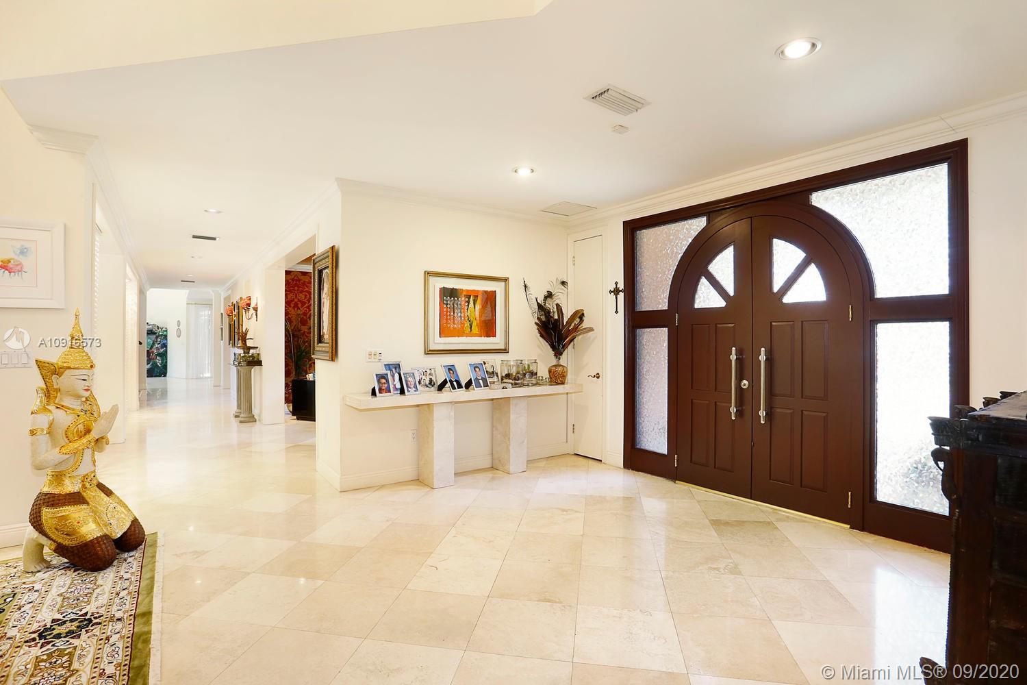 LEAFY WAY - Residential