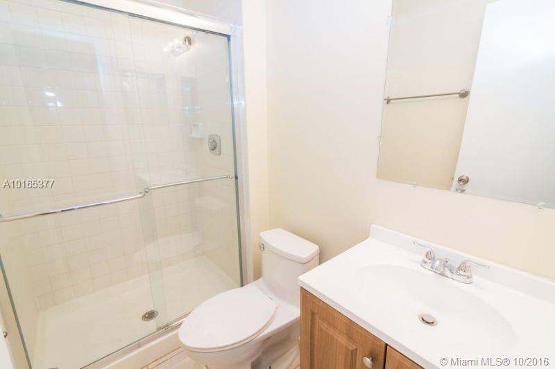 Country Park At Boca Rato - Residential Lease