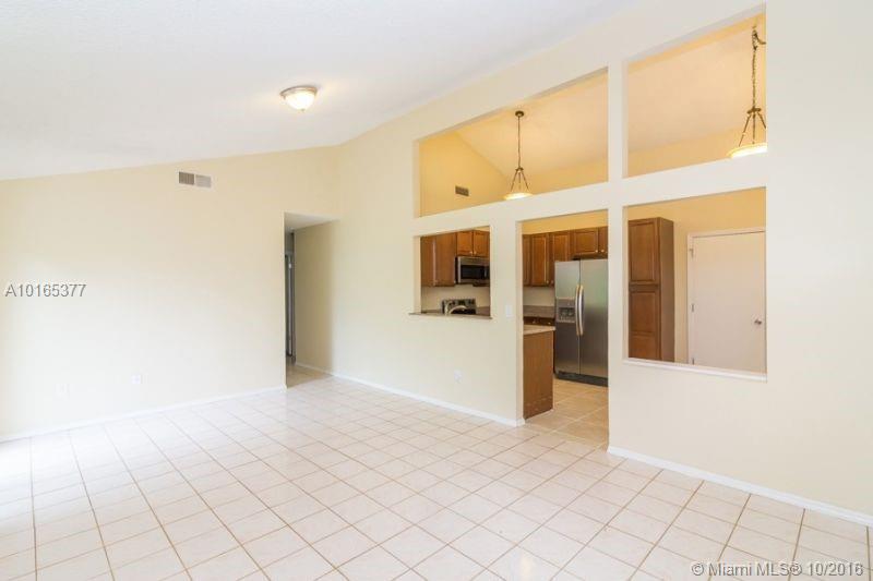 Country Park At Boca Rato - Residential Lease