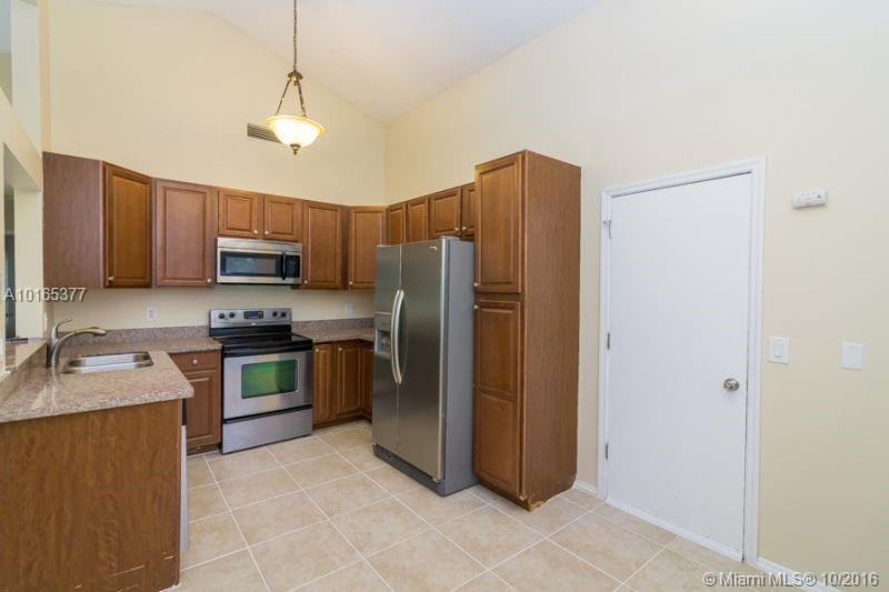 Country Park At Boca Rato - Residential Lease