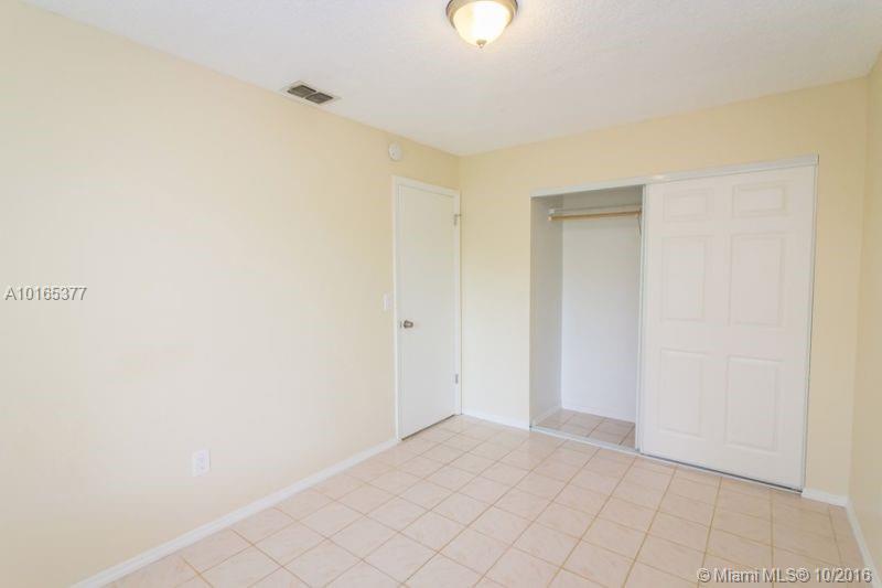 Country Park At Boca Rato - Residential Lease