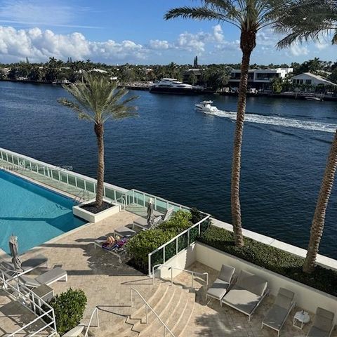 20201 E Country Club Dr 409 Aventura FL 33180