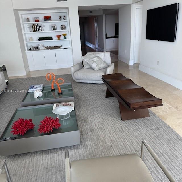 HAMPTONS SOUTH CONDO - Residential Lease