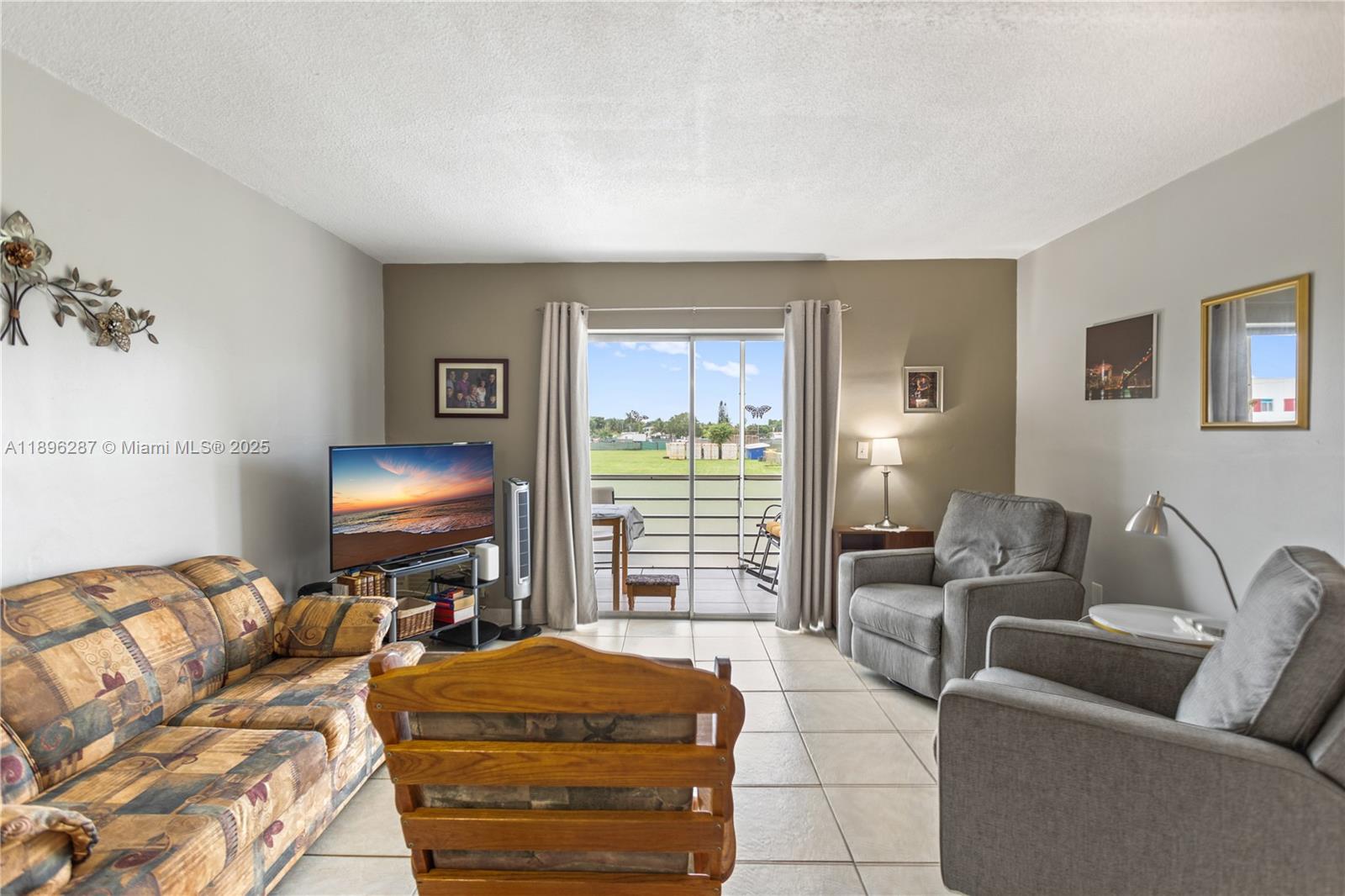 MAR-LEN GARDENS NO 5 CORP - Residential