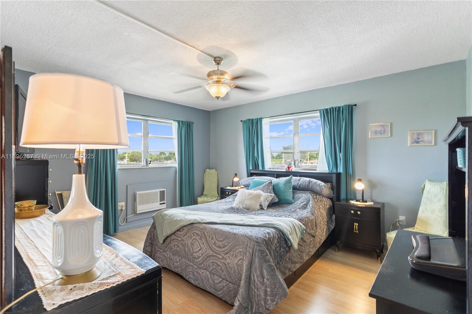 MAR-LEN GARDENS NO 5 CORP - Residential