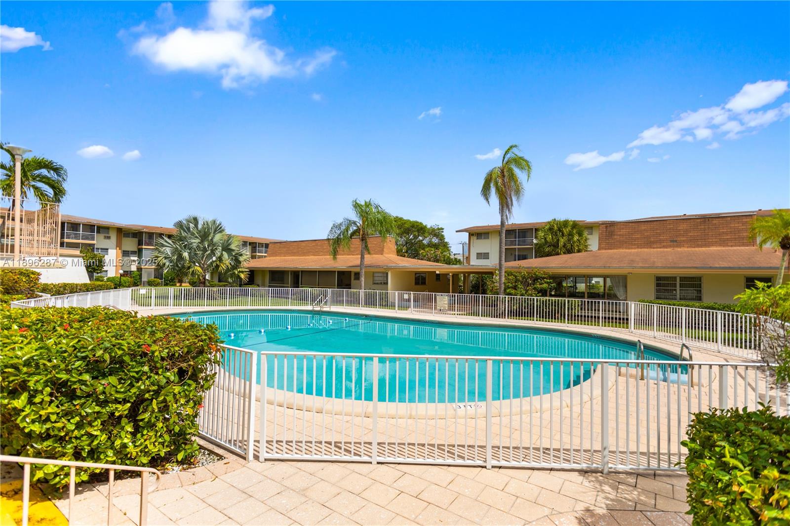 MAR-LEN GARDENS NO 5 CORP - Residential