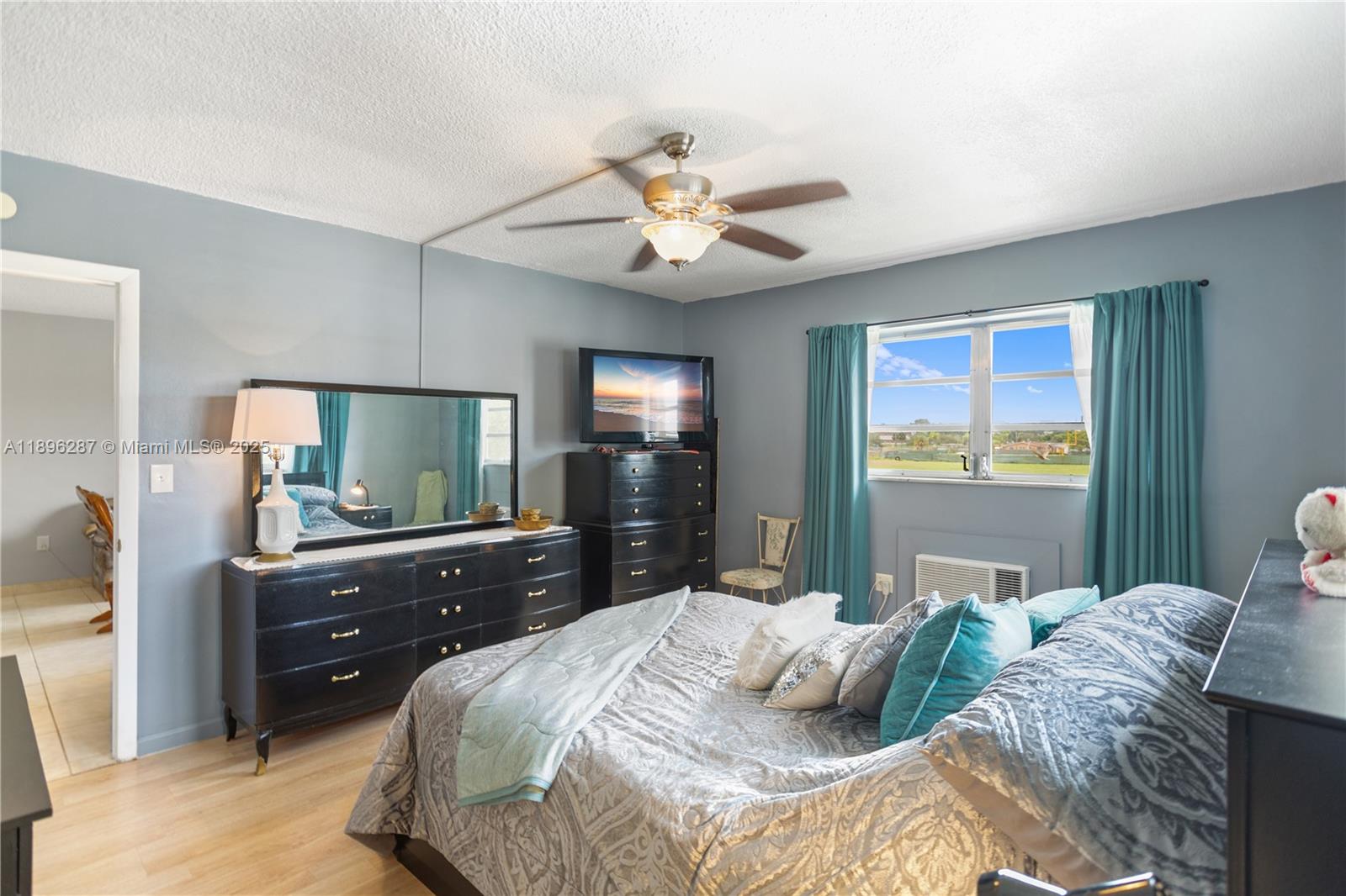 MAR-LEN GARDENS NO 5 CORP - Residential