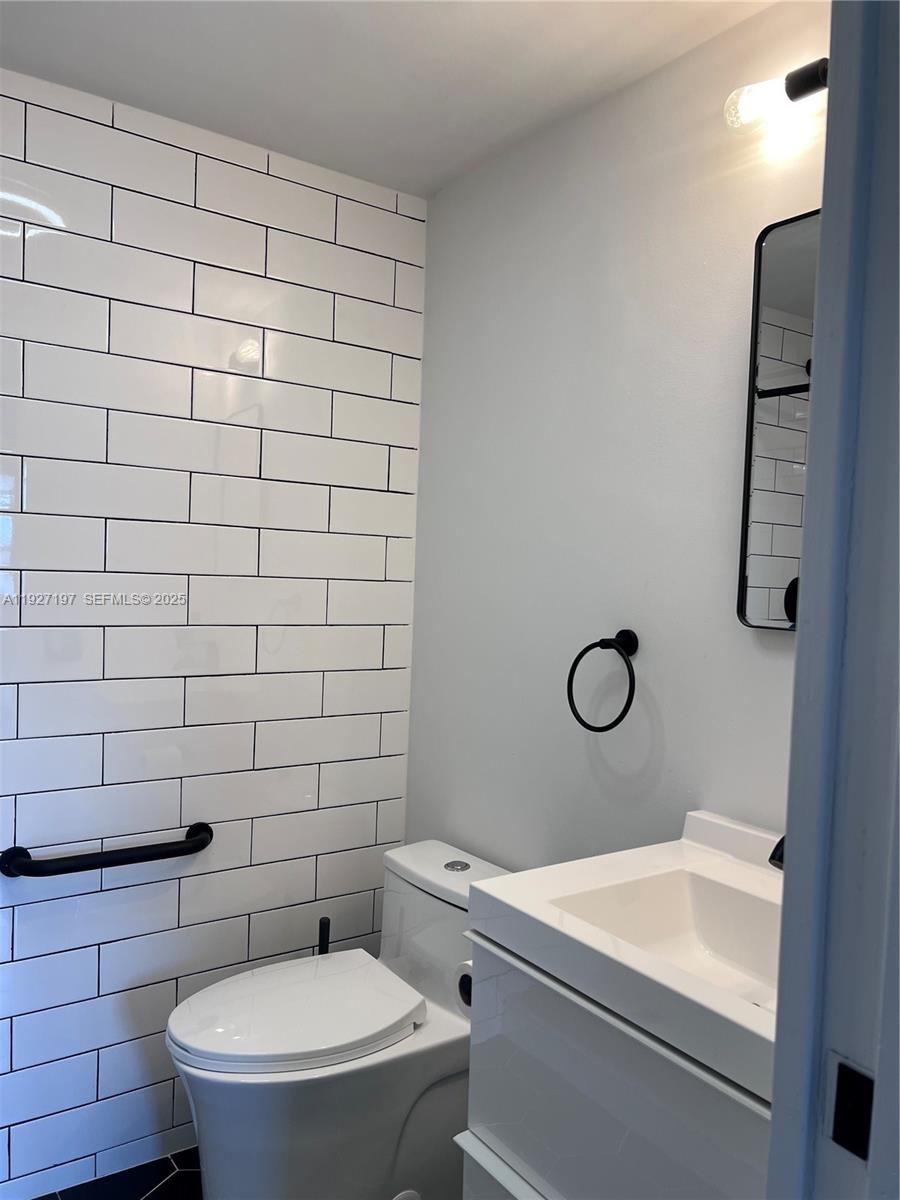 BOCA VERDE CONDO - Residential