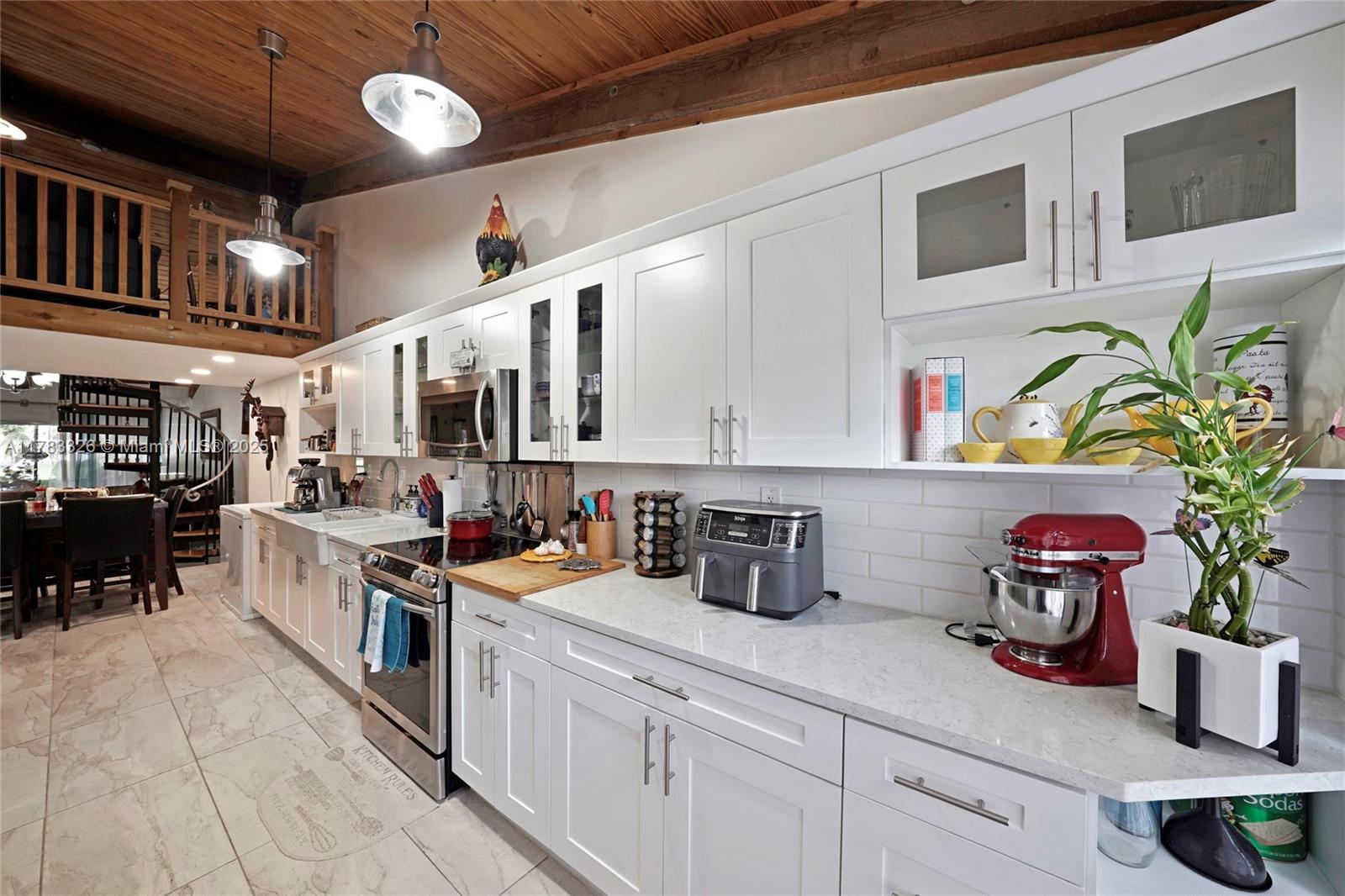 EVERGLADES SUGAR & LAND C - Residential