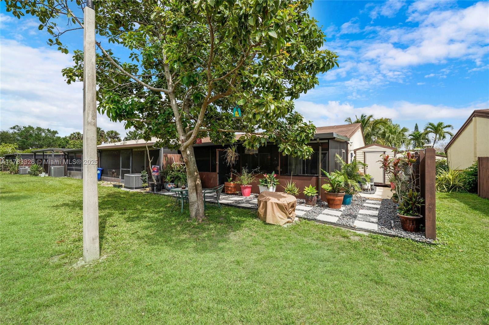 EVERGLADES SUGAR & LAND C - Residential