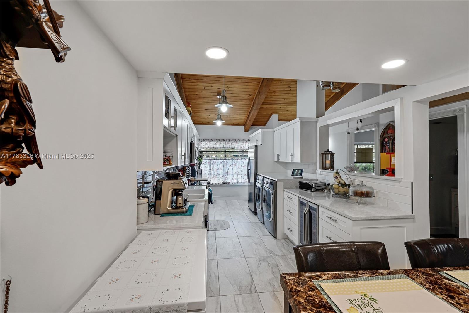 EVERGLADES SUGAR & LAND C - Residential