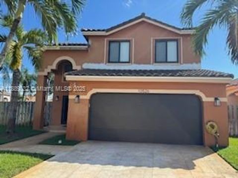 10526 SW 14th Ct Pembroke Pines FL 33025