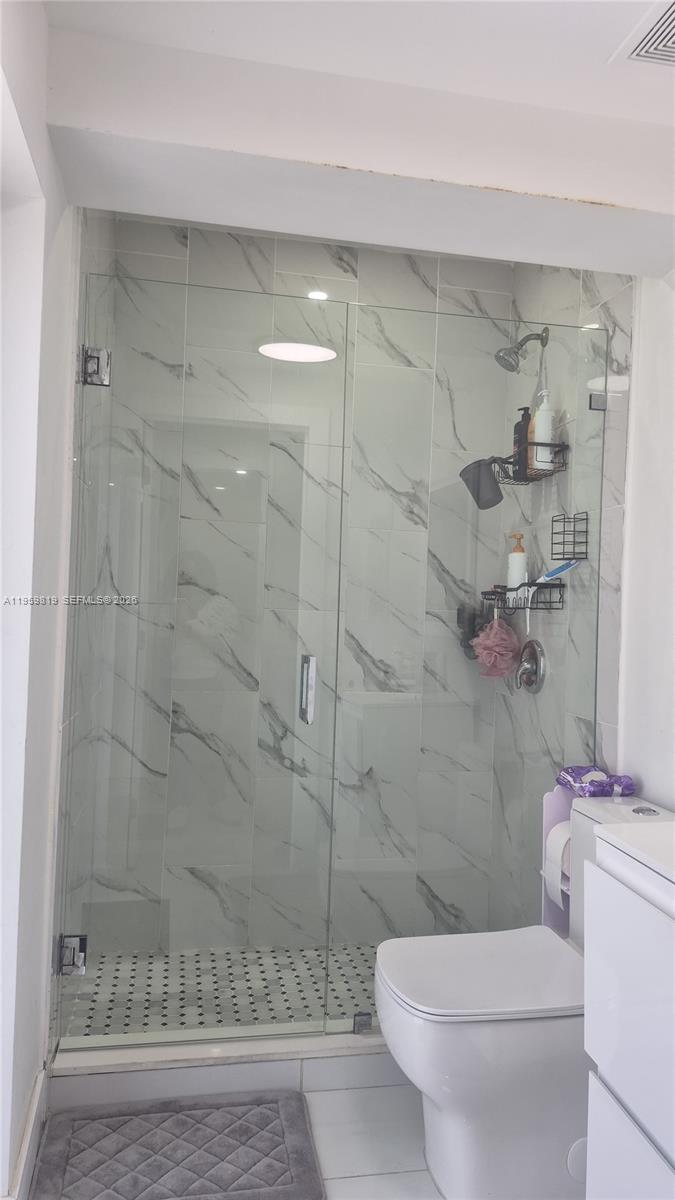 ELSON MANORS - Residential