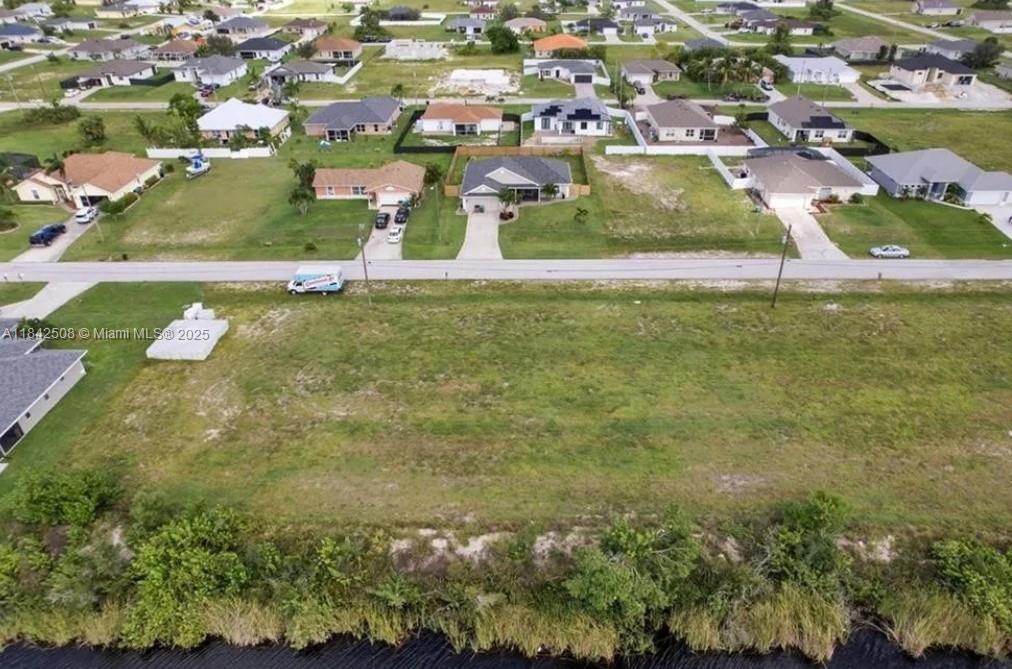 1028 NW 18TH TER