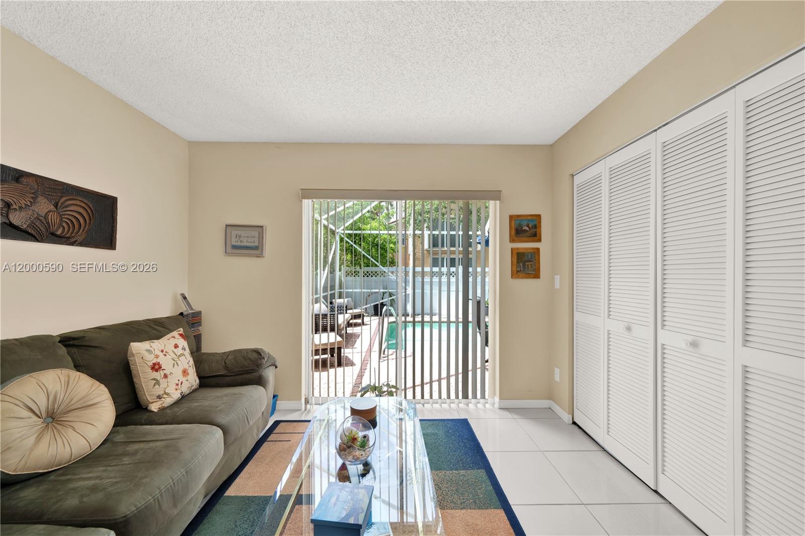 KENSINGTON SOUTH - Residential