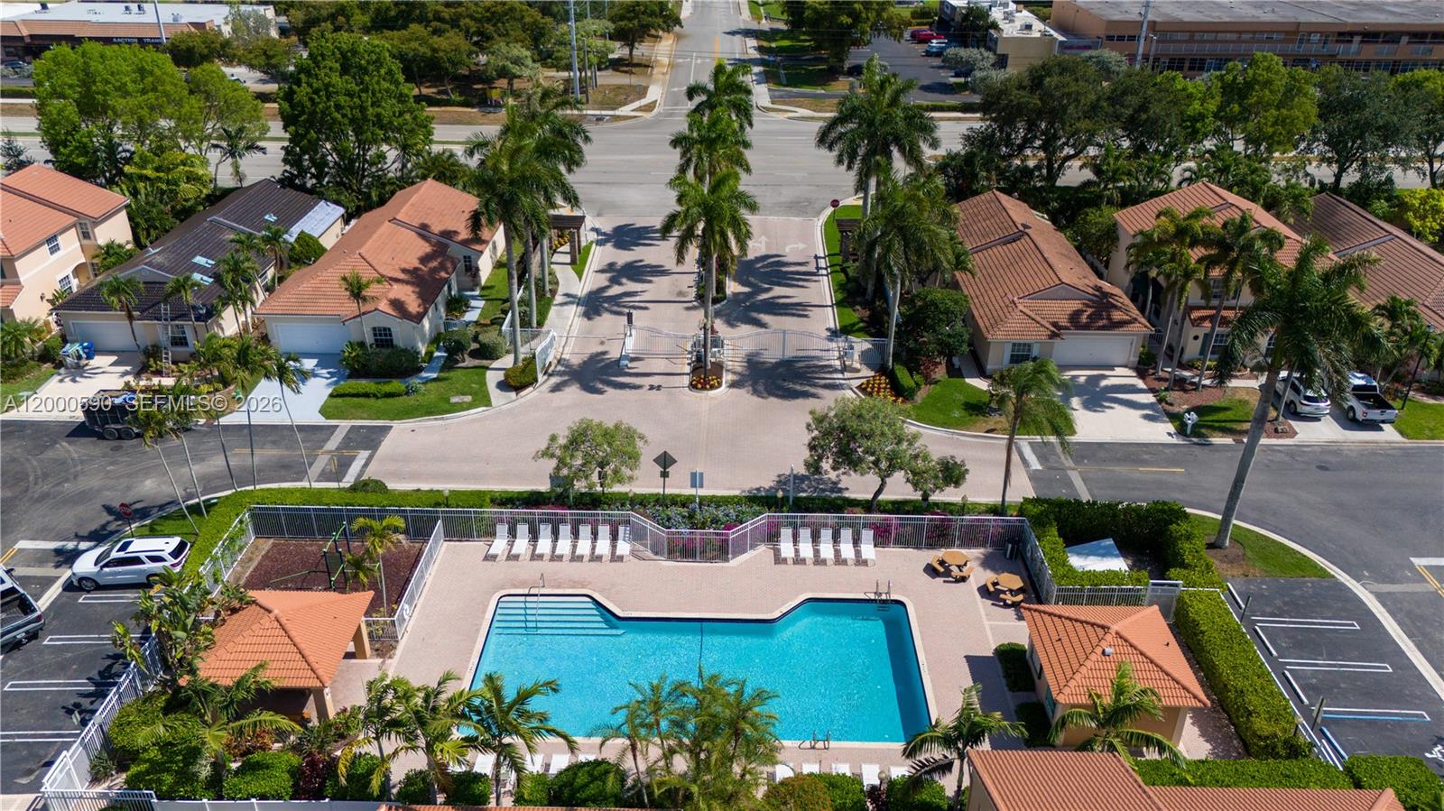 KENSINGTON SOUTH - Residential