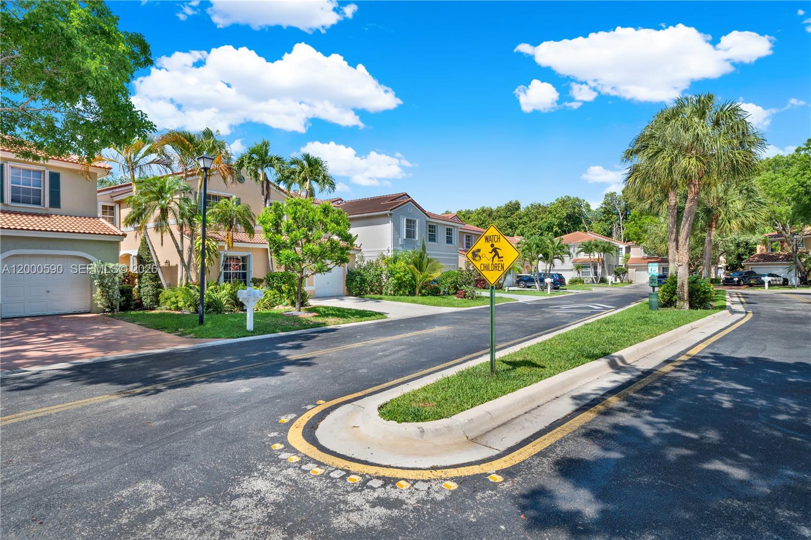 KENSINGTON SOUTH - Residential