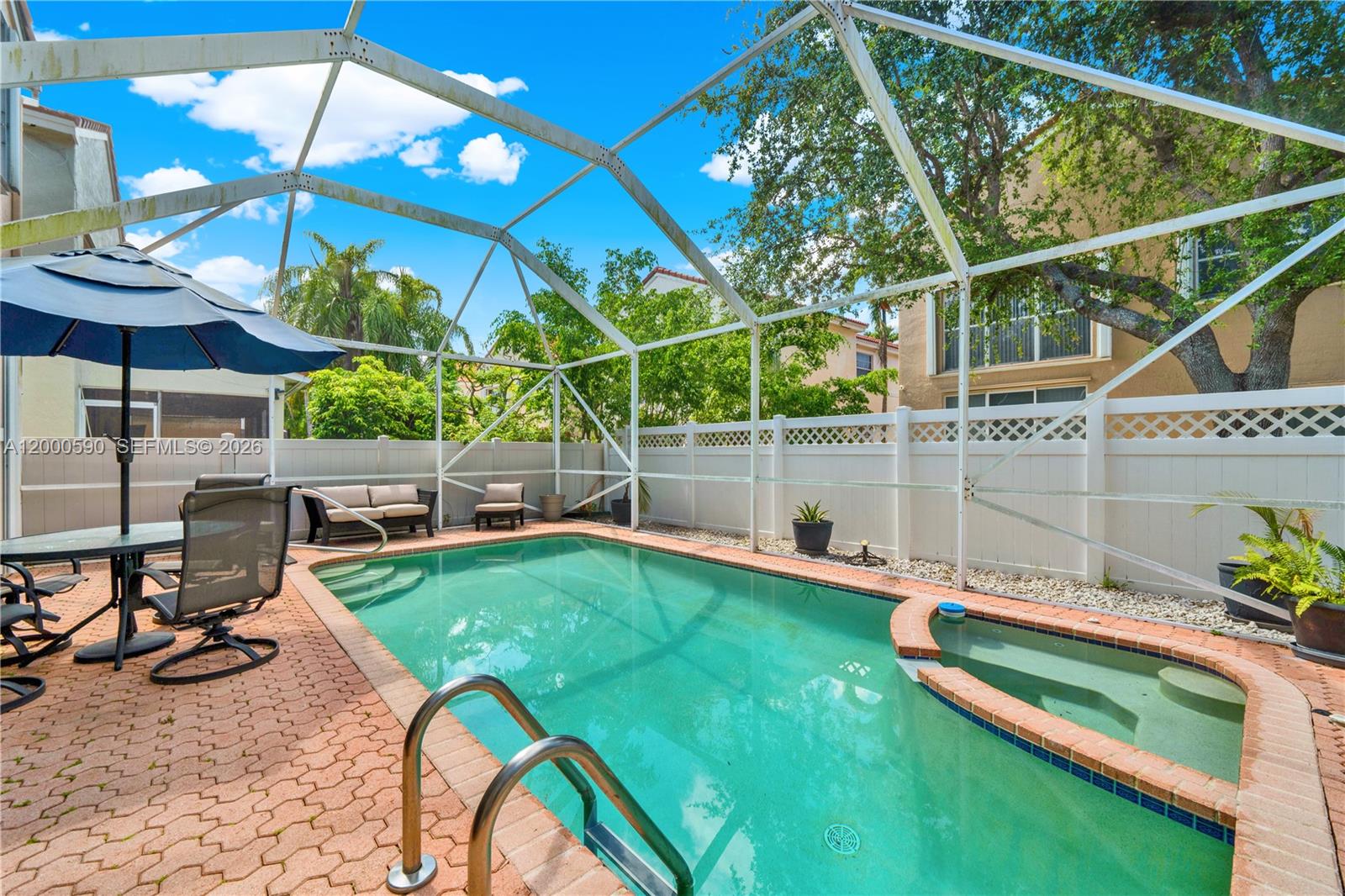 KENSINGTON SOUTH - Residential