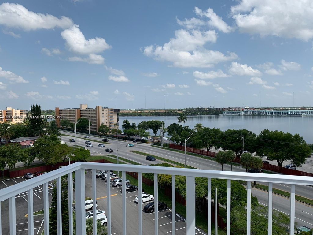 Photo of 1200 NE Miami Gardens Dr #814W, Miami, FL 33179 (MLS # A11906086)