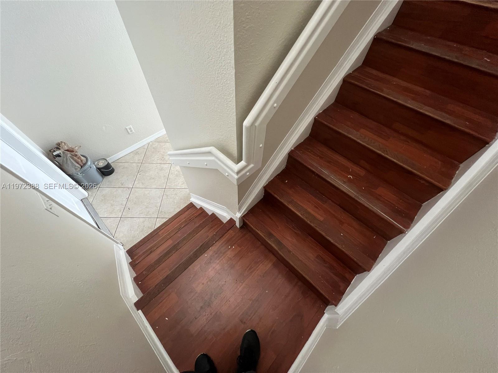 MOWRY VILLAS - Residential