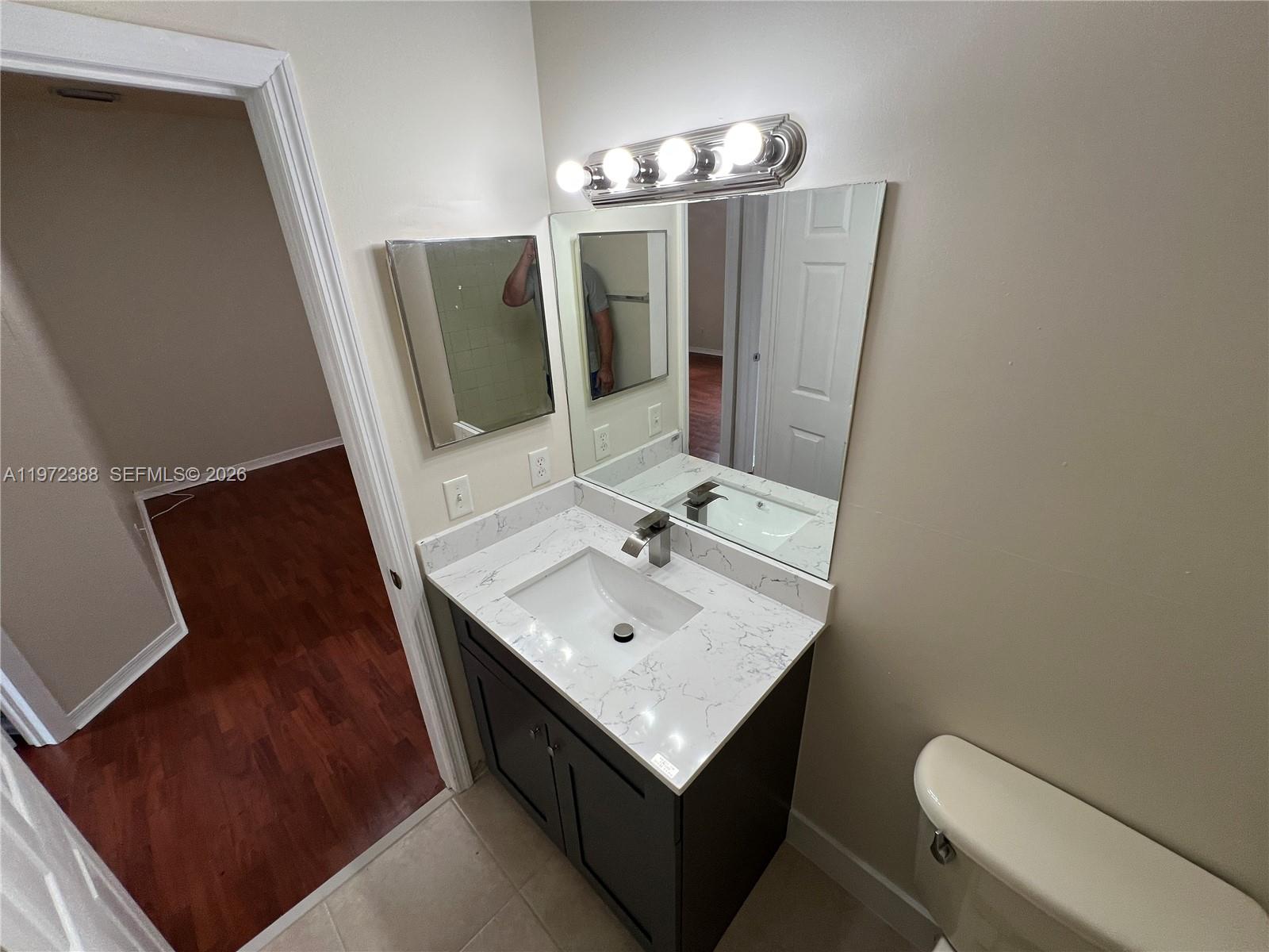 MOWRY VILLAS - Residential