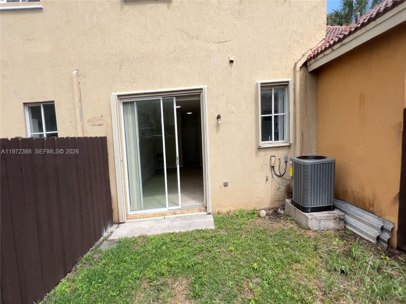 MOWRY VILLAS - Residential