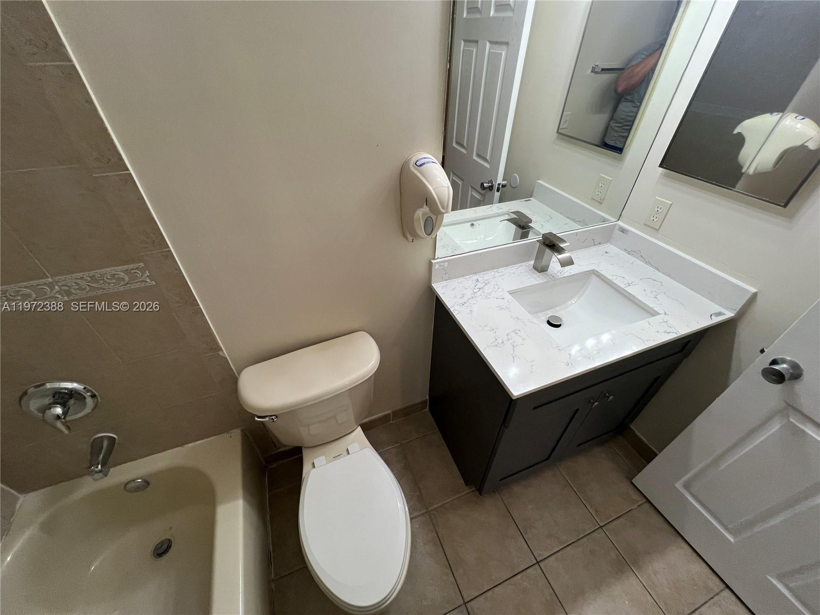 MOWRY VILLAS - Residential