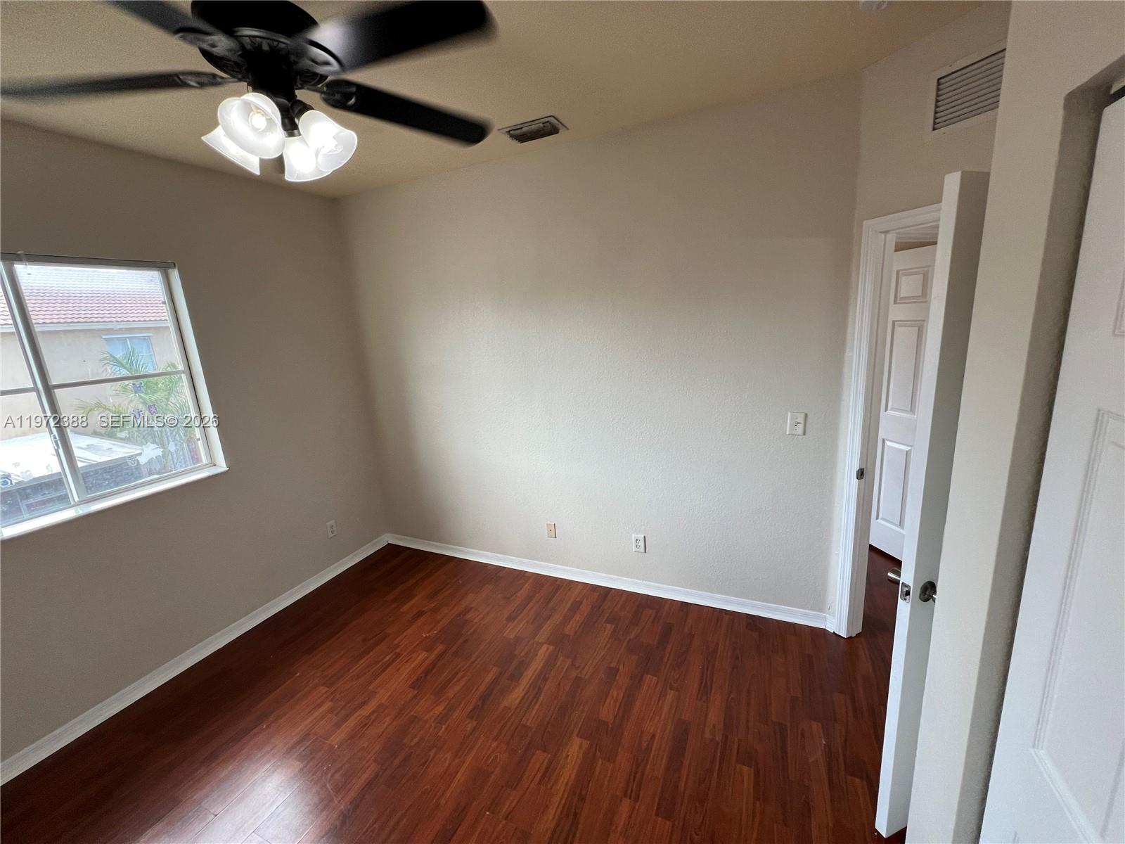 MOWRY VILLAS - Residential