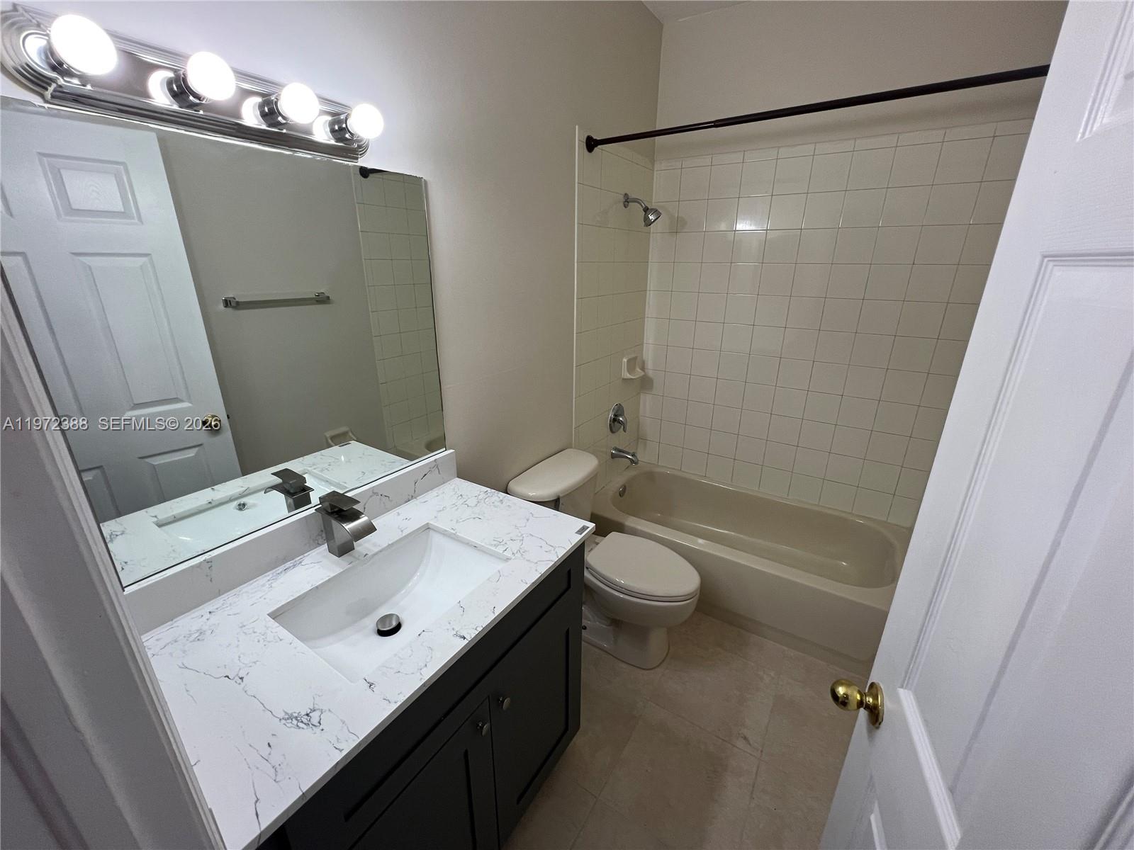 MOWRY VILLAS - Residential