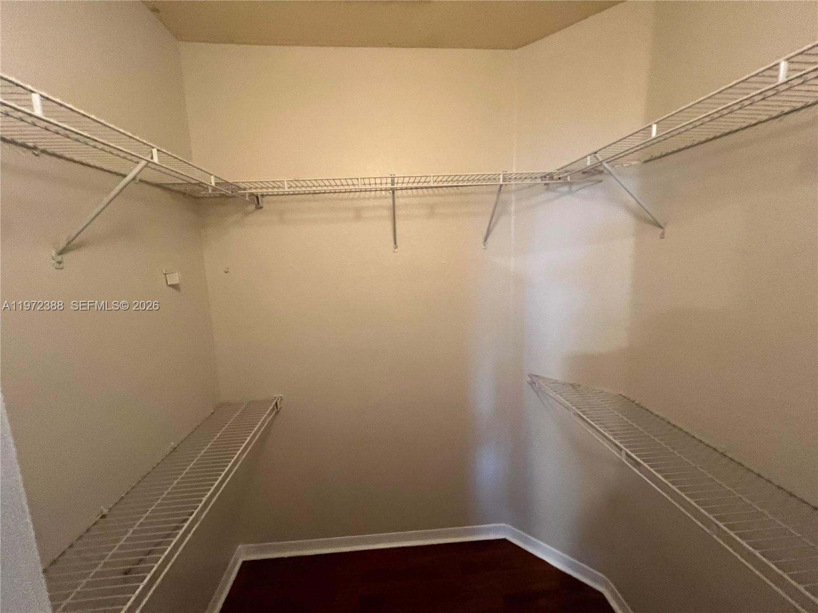 MOWRY VILLAS - Residential