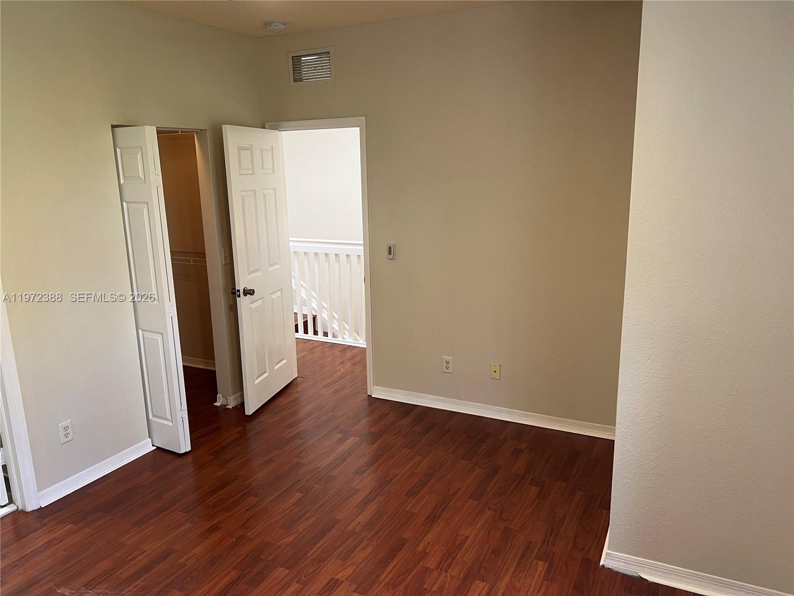 MOWRY VILLAS - Residential