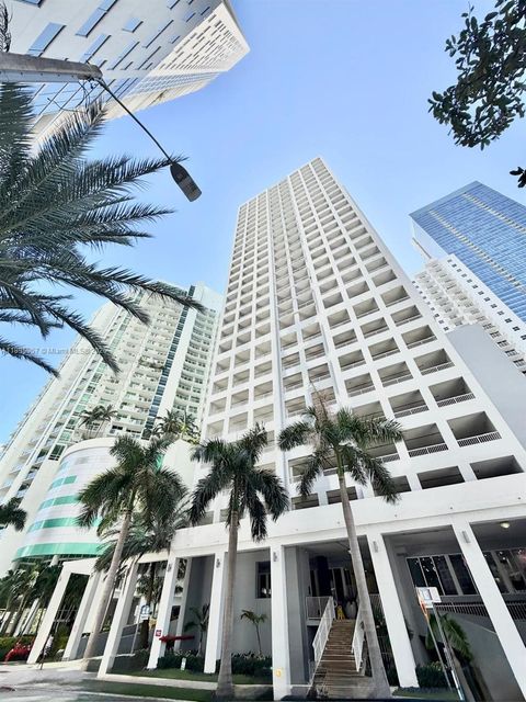 170 SE 14th St 3008 Miami FL 33131