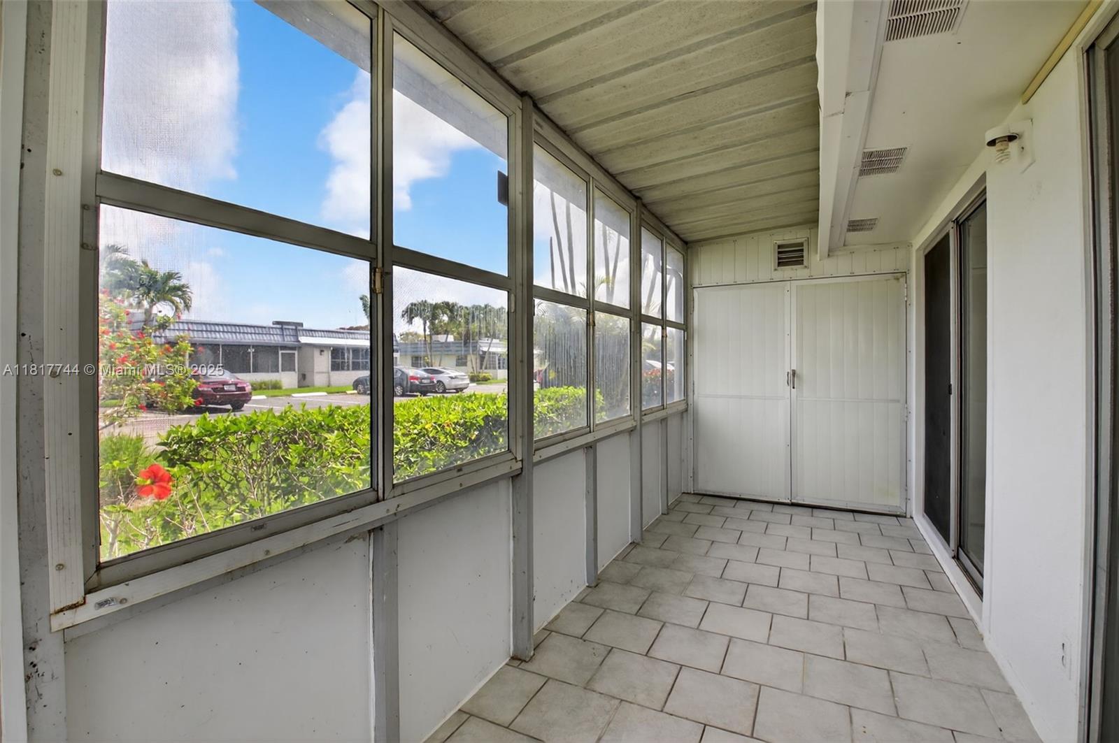 KINGS POINT WATERFORD CON - Residential