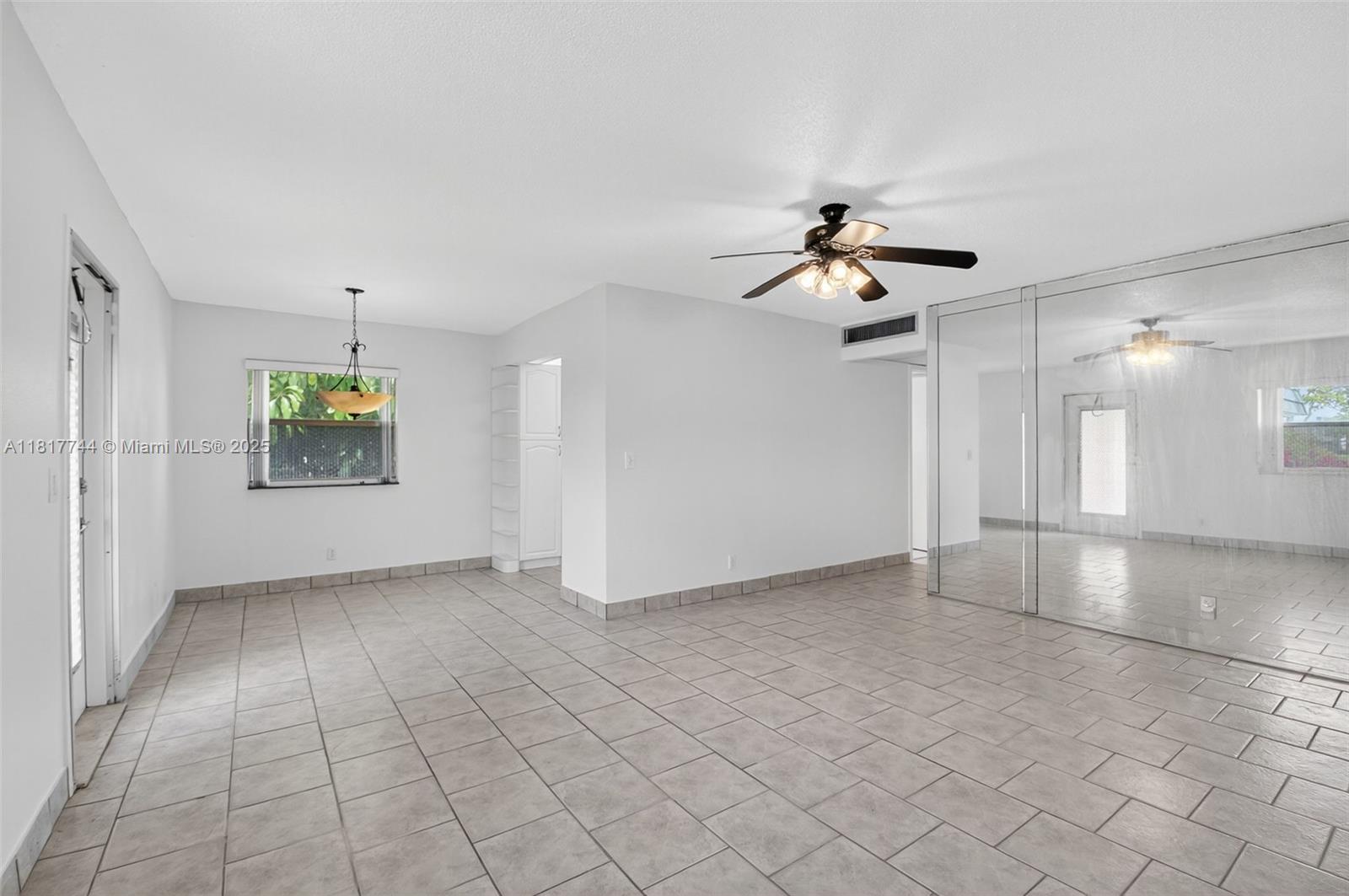 KINGS POINT WATERFORD CON - Residential