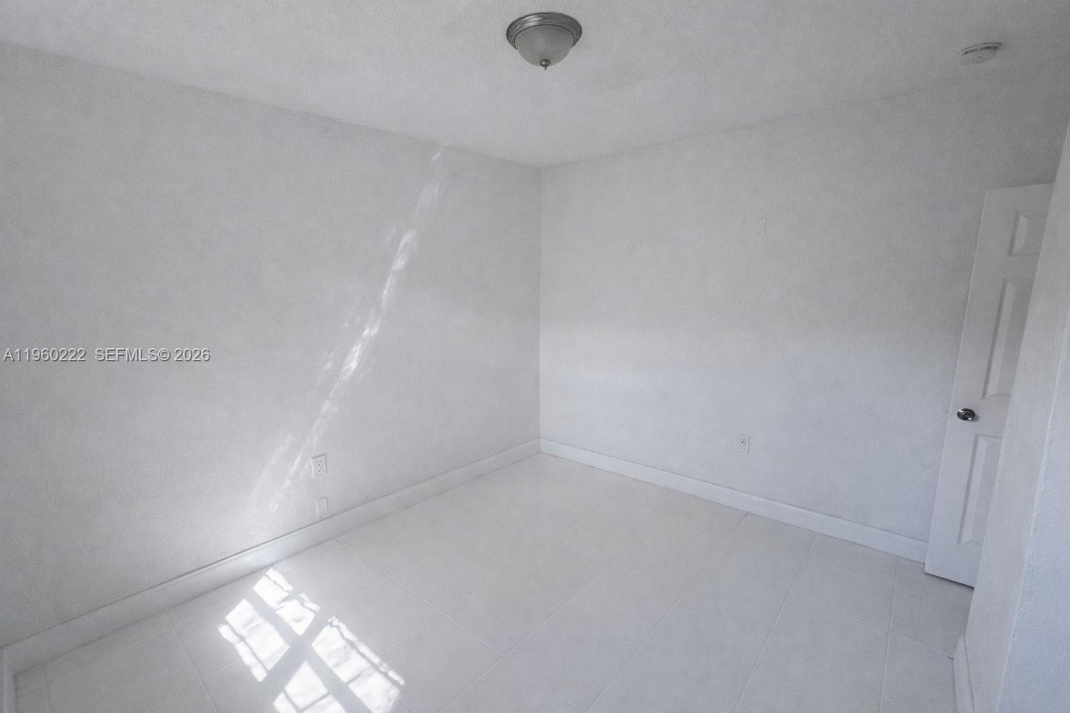 MAGNOLIA SUB - Residential Lease