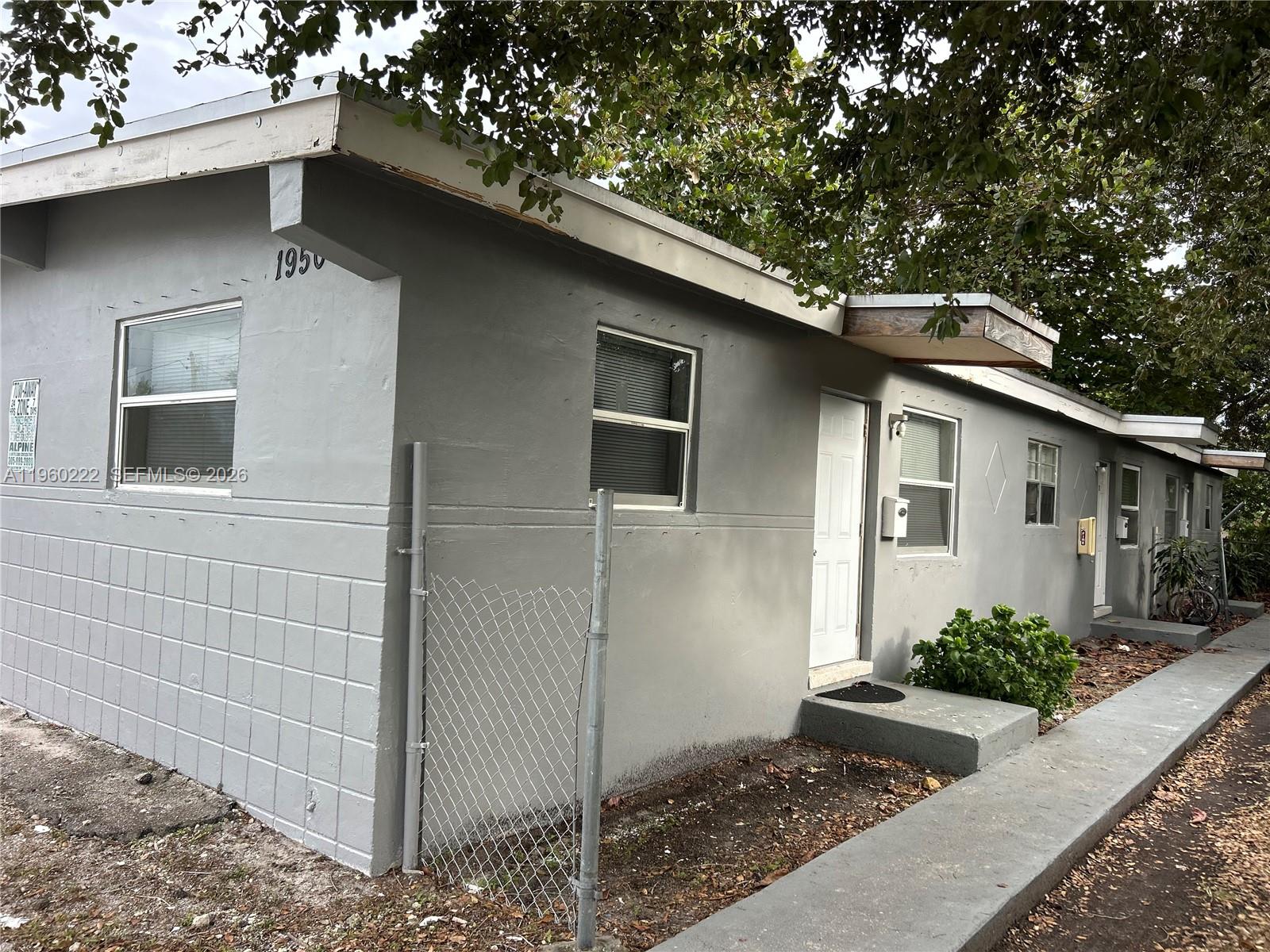 MAGNOLIA SUB - Residential Lease