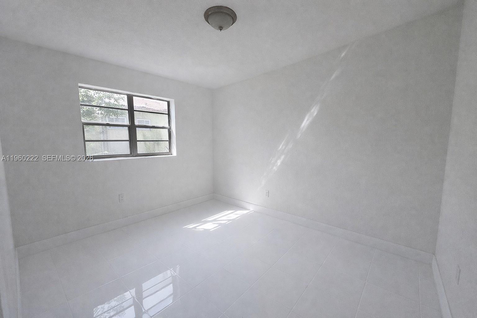 MAGNOLIA SUB - Residential Lease