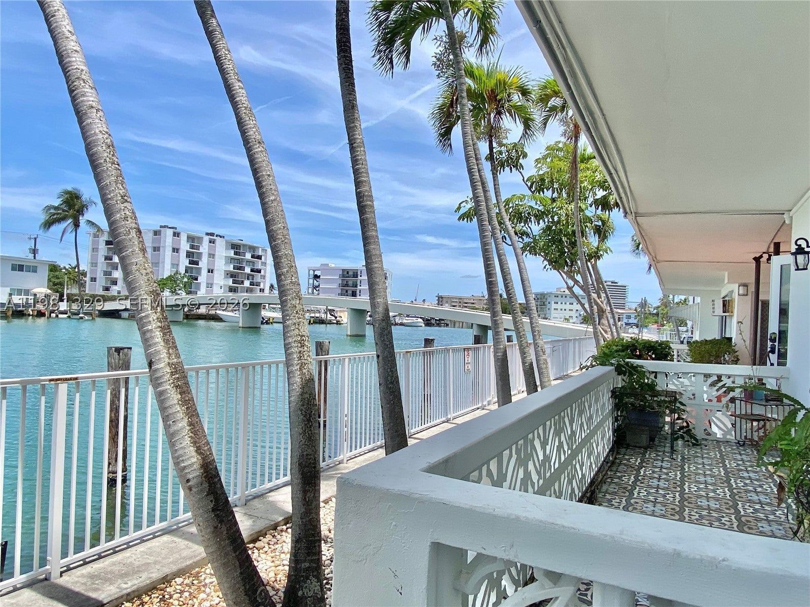 8040 Tatum Waterway Dr 5, Miami Beach FL 33141