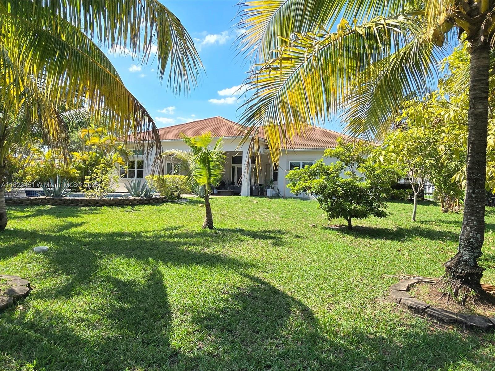 RIVERSTONE - Residential Lease