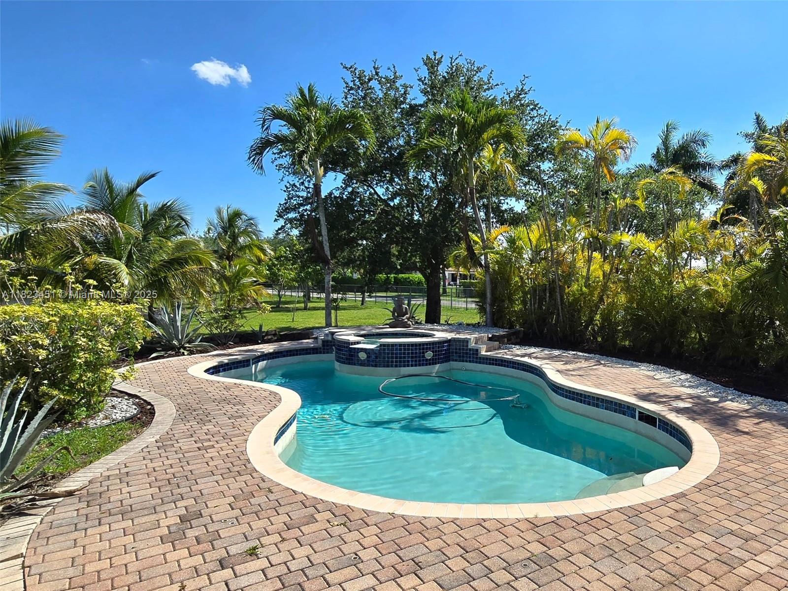 RIVERSTONE - Residential Lease