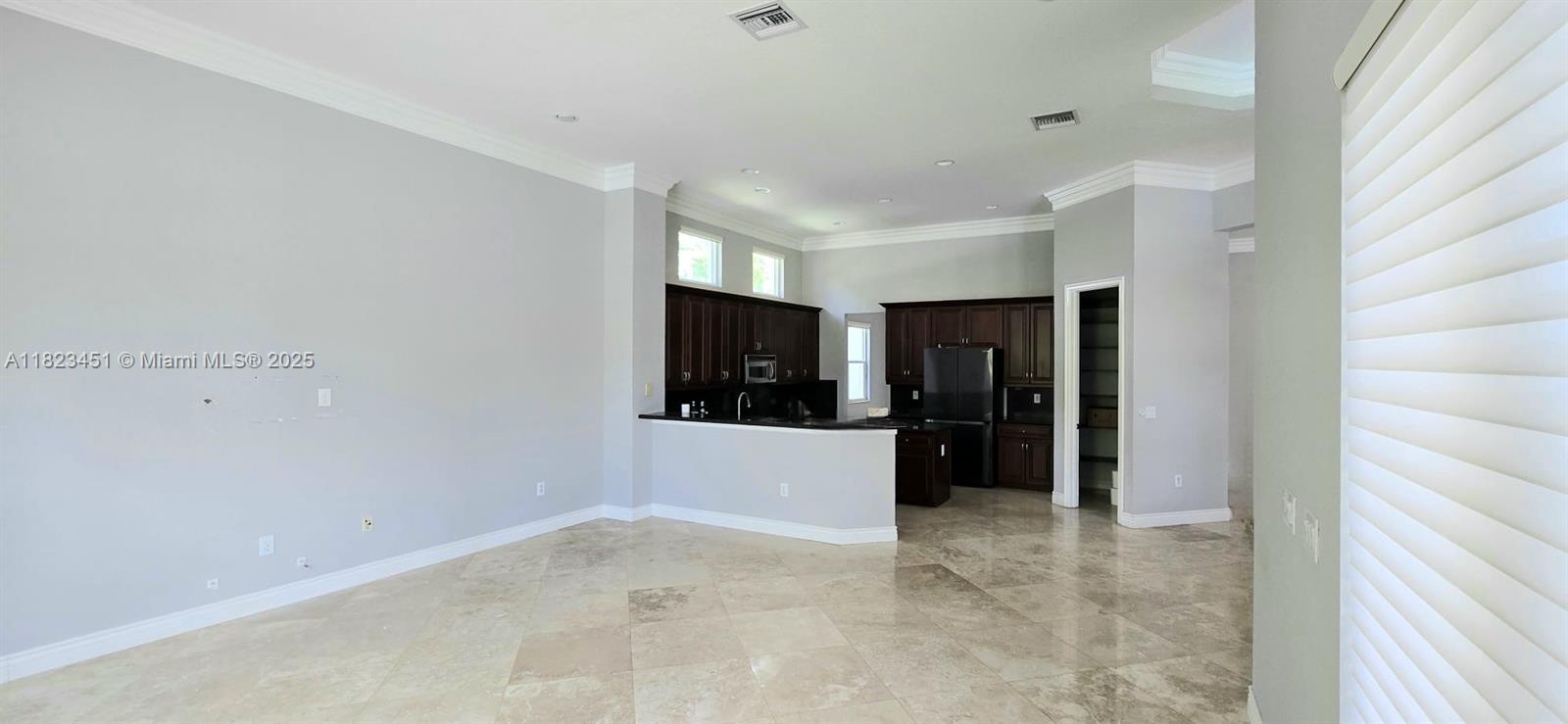 RIVERSTONE - Residential Lease