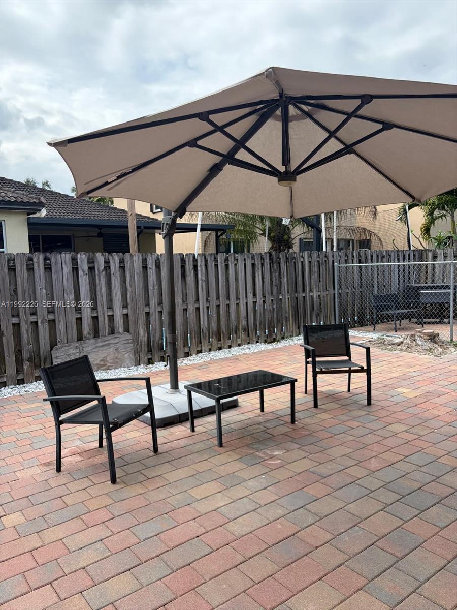 HEMINGWAY POINT - Residential