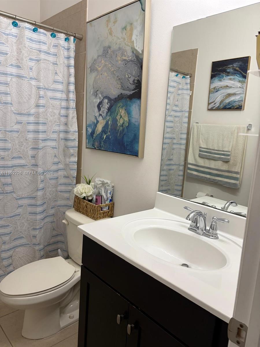 HEMINGWAY POINT - Residential