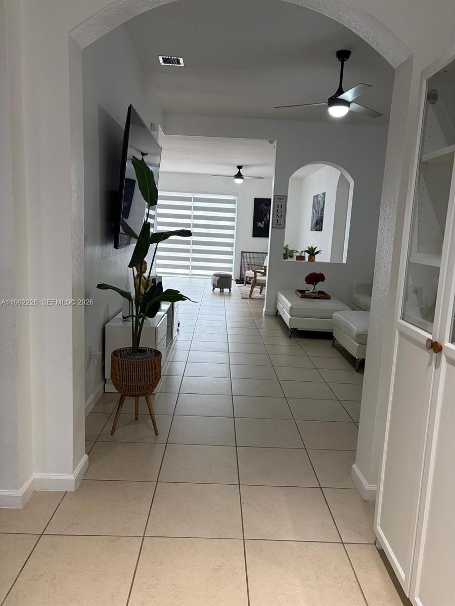 HEMINGWAY POINT - Residential