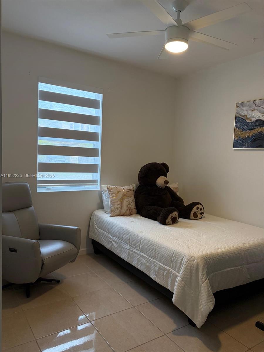 HEMINGWAY POINT - Residential