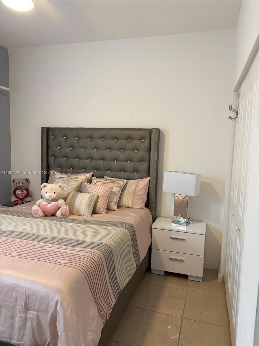 HEMINGWAY POINT - Residential