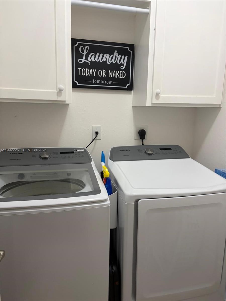 HEMINGWAY POINT - Residential