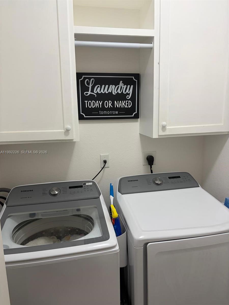 HEMINGWAY POINT - Residential