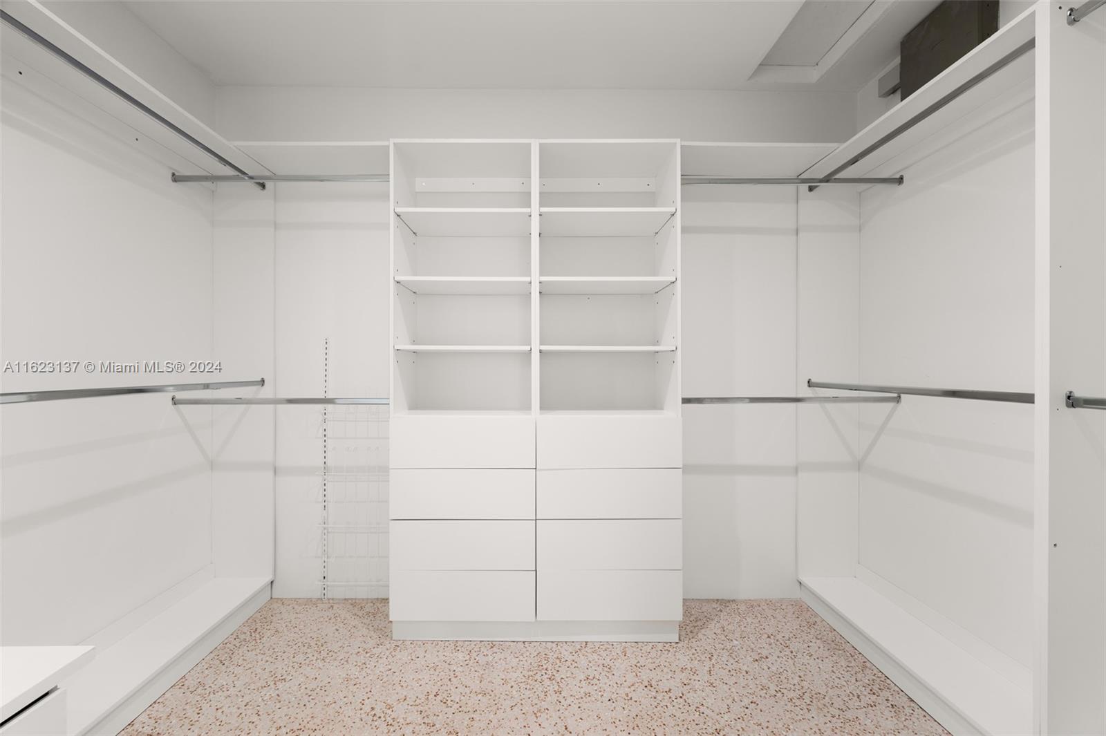 SUB OF F H DUNBAR TRACT - Residential