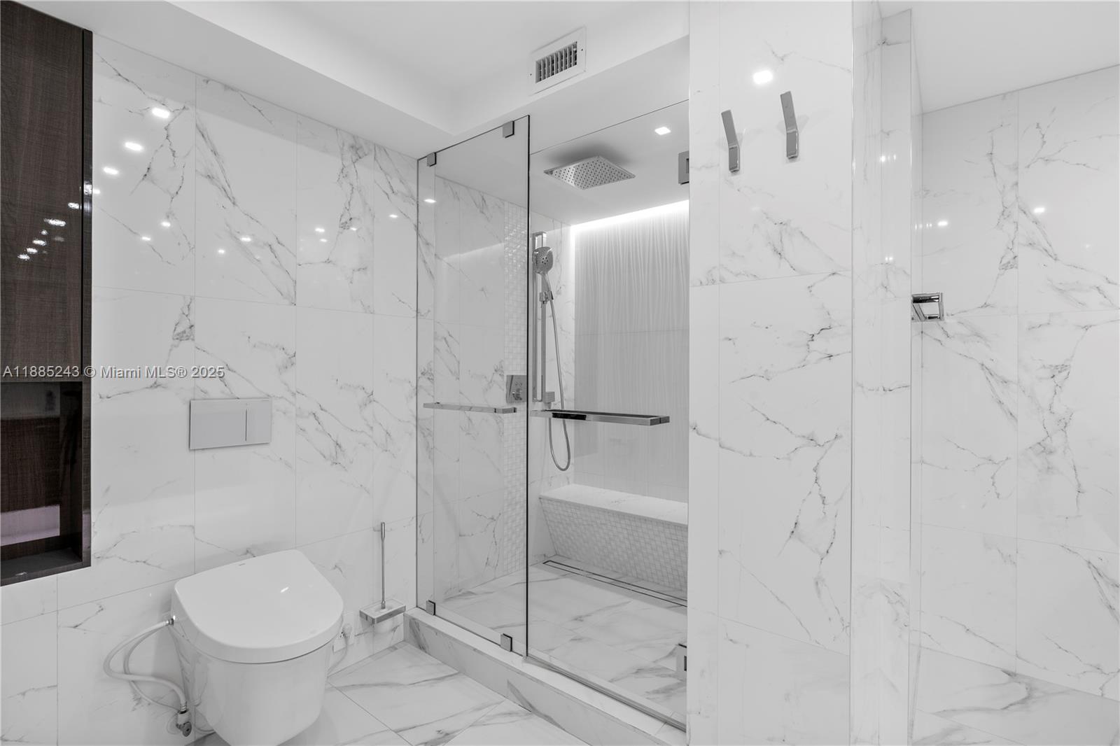 PARKER PLAZA CONDO ESTATE - Residential